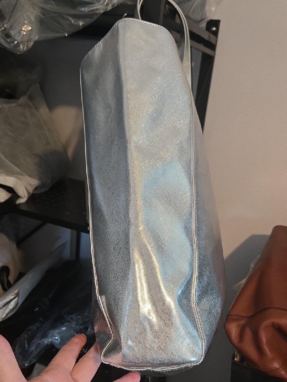 Clinique Shimmering Silver Tote NWOT - Picture 7 of 8